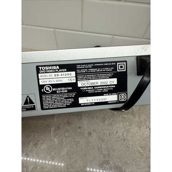 Toshiba DVD Player SD-412V 192 kHz 24 bit Audio DAC Dolby Digital - Picture 8 of 10